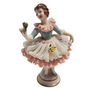 Vintage Dresden Lace Porcelain Figurine Handcrafted Ballerina With Flowers Detai